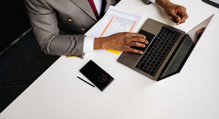 How to Get a Job Without Experience in Pakistan (Complete Guide 2026)